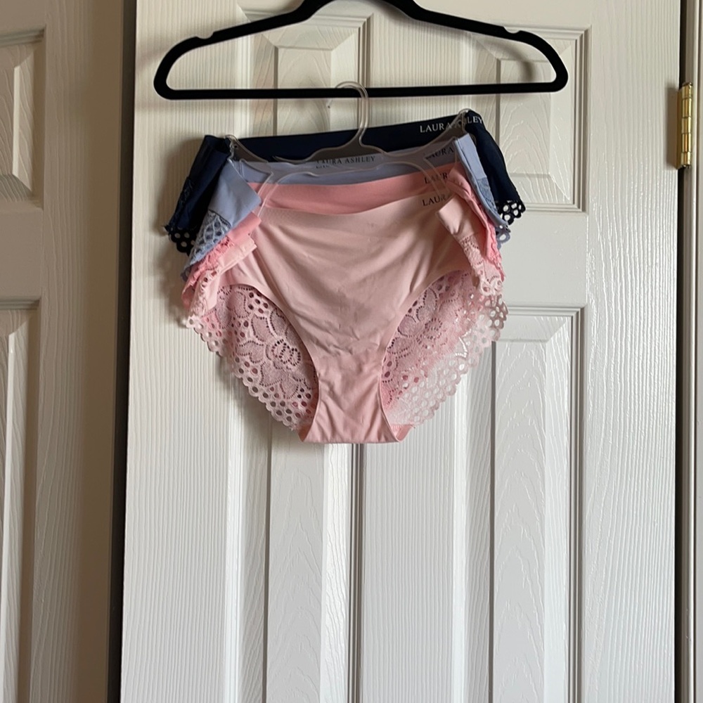 Nwt Laura Ashley